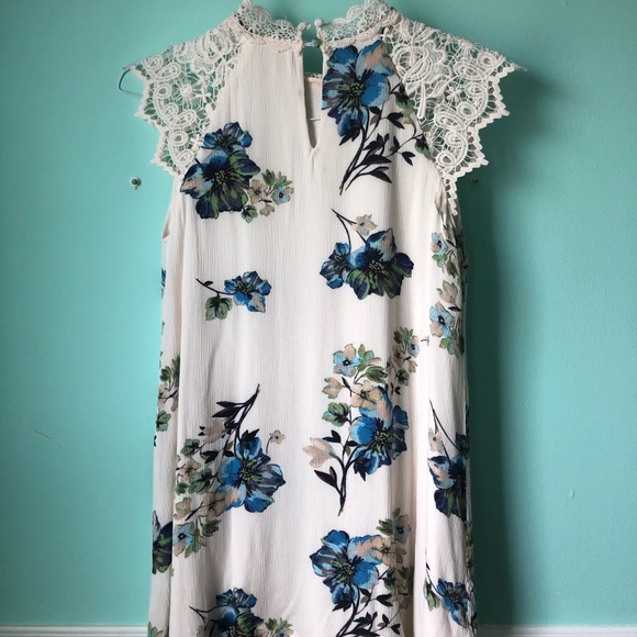 Altard State Summer Floral Dress - Picture 2 of 4